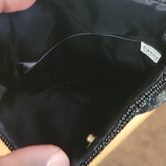 Silver and black beaded bag - Picture 3 of 4